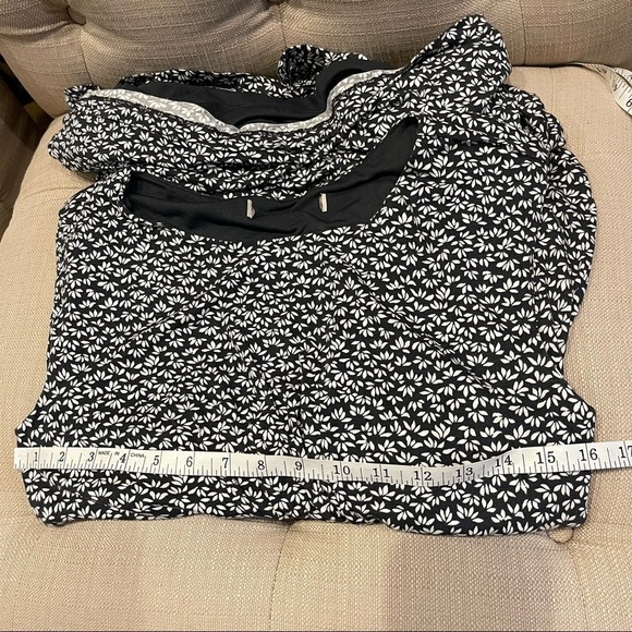 Vintage Ann Taylor Sheath Dress M Floral Stretch Rayon Knit Knee Length - Picture 8 of 9